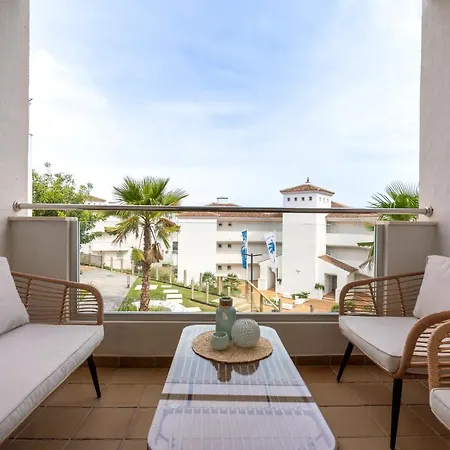 Apartment 13 Modern For 6 Guest With Shared Pool In Andalucia Manilva