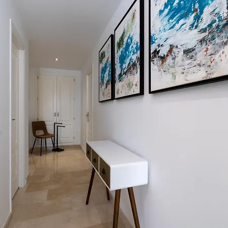 13 Modern For 6 Guest With Shared Pool In Andalucia Manilva