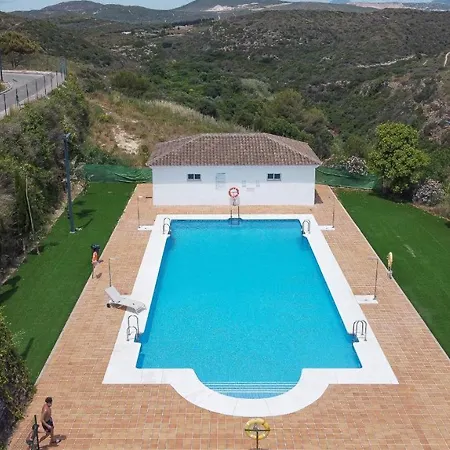 Apartment 13 Modern For 6 Guest With Shared Pool In Andalucia Manilva