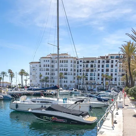 13 Modern For 6 Guest With Shared Pool In Andalucia * مانيلفا